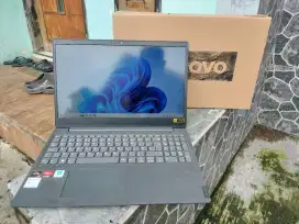 Lenovo Ryzen 3 3250U SSD Fullset Dus