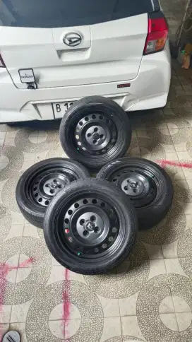 VELG R16 KALENG ORIGINAL ROCKY