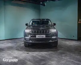 Jeep Grand Cherokee L Limited Black on Black NIK 2022