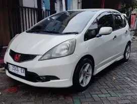Honda Jazz RS automatic