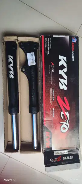 shockbreaker depan kyb zeto mio