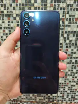 Samsung Galaxy M54 8/256GB Garansi Resmi SEIN