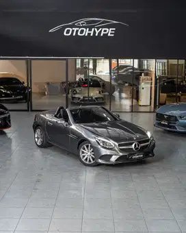 Mercedes Benz SLC 200 2016