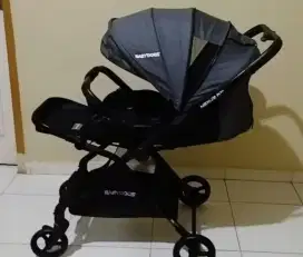 Preloved Stroller Babydoes - Kereta dorong bayi reversible handle