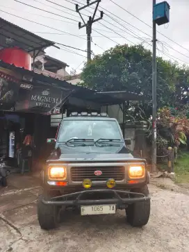 Daihatsu feroza 1993