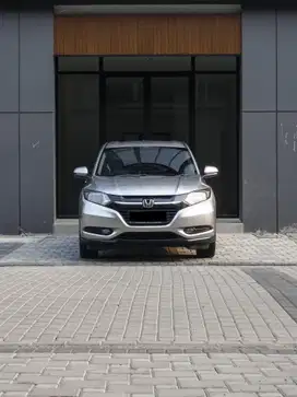 HONDA HRV E CVT 2019 BERGARANSI GOOD CONDITION
