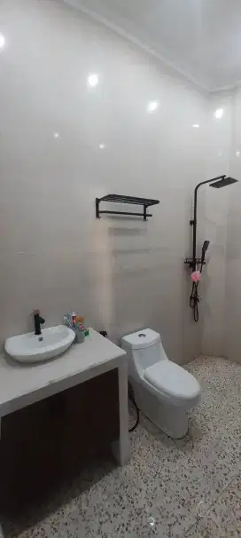 Jual Rumah FULL RENOV siap huni tanpa perantara