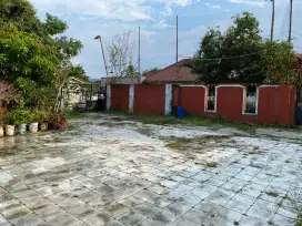 Dijual tanah seluas 250m² dan bangunan rumah