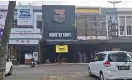 Di sewakan ruko melia bunderan 4 depan citymarket