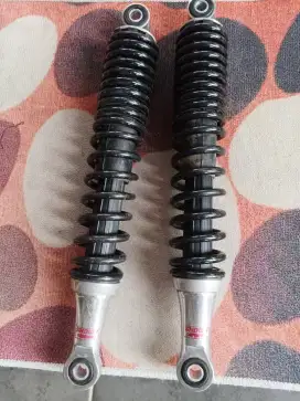 Shock belakang supra ori AHM Showa