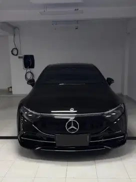 MERCEDES-BENZ EQS 450+ TAHUN 2022/2024 (RARE KM 300AN PERAK)