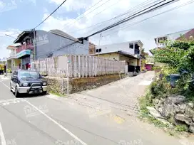 RUMAH NYAMAN JALAN S.KARATE BATU,DEKAT MUSEUM ANGKUT,BATU TOWN SQUARE