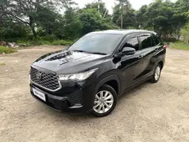 Like New Toyota Kijang Innova 2.0 Zenix V CVT Bensin-AT 2024Hitam LDAW