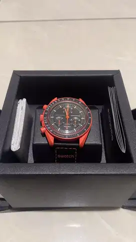 Jual jam tangan Swatch x Omega Mission on Earth “LAVA” Speedmaster
