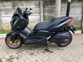 YAMAHA XMAX 250