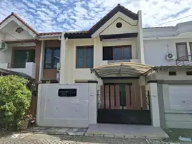 Dijual rumah 2 lantai hdp selatan shm daan mogot baru