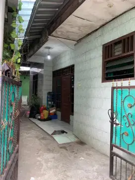 Rumah Disewakan Condet 2 Tingkat