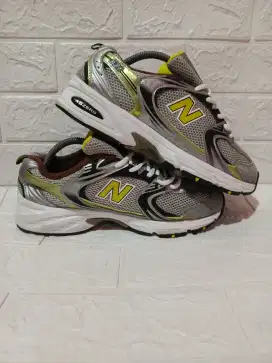 New Balance 530 retro silver yellow size 43 (27,5cm)