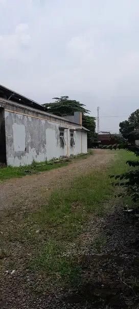 Gudang pusat kota dekar toll