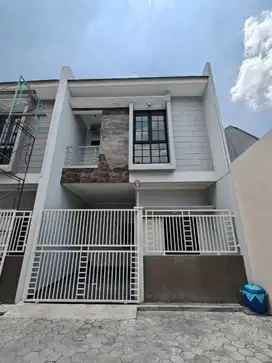 JUAL RUMAH LEBAK ARUM BARU GRESS DKT RAYA KENJERAN,MERR,KARANGASEM