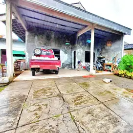 Rumah dan Tanah luas dekat jayawijaya mojosongo