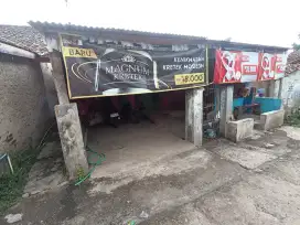 Rumah dan warung