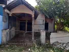 Rumah Tua 1 Lantai