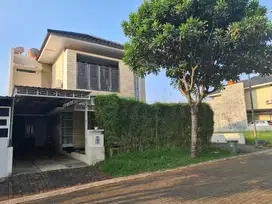 Rumah semi furnished di Graha  Taman Pelangi, BSBcity, Semarang