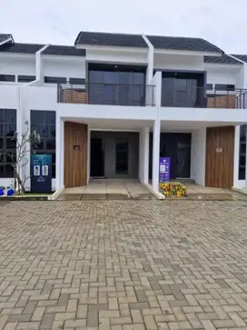 Rumah 2 lantai siap huni tanpa renov Free DP dan free biaya suratsurat