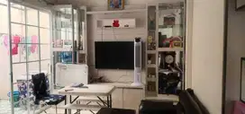Rumah di Paris Residence Kampung Utan Ciputat Timur