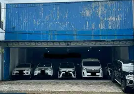 Dijual Shoowroom Mobil Raya Barata Jaya