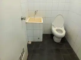 Rumah Sederhana Tenang dan teduh