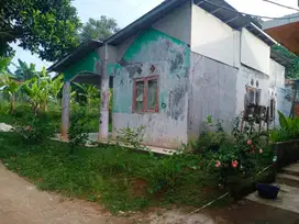Rumah murah dan strategis di belakang telaga Kahuripan parung Bogor