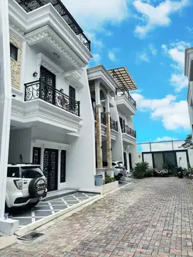 Rumah Classic Modern Ada Rooftop Lokasi di Cilandak Ragunan Jakarta