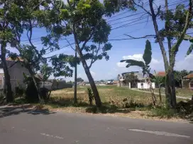 Dijual cepat tana strategis