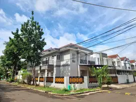 DIJUAL RUMAH HOOK FULL RENOV RAPI SIAP HUNI SEKTOR 1G GADING SERPONG