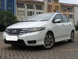 DP Rendah  7JT Honda City 1.5 E Bensin-AT 2013 Putih