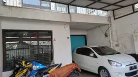 Rumah Tempat Kost Kamar Banyak Dekat BINUS University