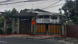 Rumah 2 Lantai di Komplek RSPP Cilandak, Hanya 4 Menit ke Tol Ampera