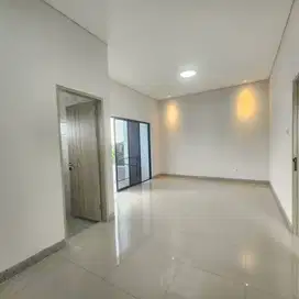 Sayap Pondok Hijau Dijual Rumah Bagus 2 Lantai Siap Huni