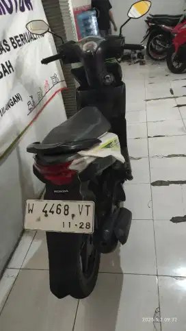 Honda beat tahun 2013