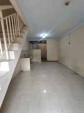 disewakan rumah mutiara taman palem