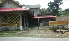 Rumah Dijual Dan Tempat Usaha Pondok Salam Purwakarta