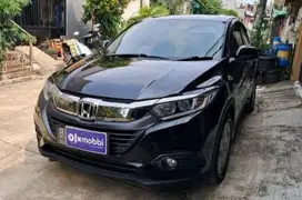 Pajak Panjang TDP 13JT Honda HRV 1.5 S Bensin-AT 2021 Hitam