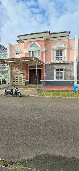 Dijual Murah Cluster Menagio Kawasan illago Gading Serpong