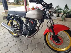CB ANTIK ISTIMEWA