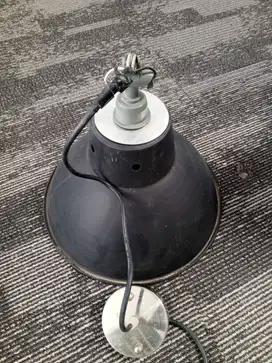 LAMPU GANTUNG / KAP LAMPU GANTUNG