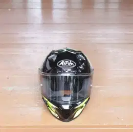 Airoh Valor Akuna Yellow Gloss