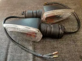 Lampu sein original YAMAHA R15, MT15, XSR155, VIXION, AEROX
