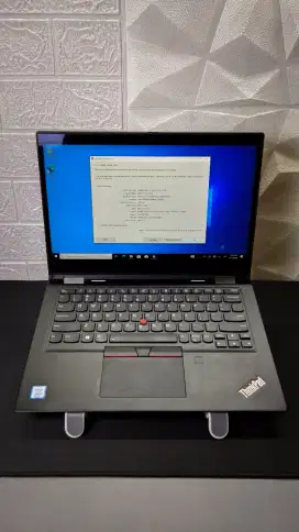 Lenovo X390 yoga core i5 gen 8 ram 16gb ssd 256gb